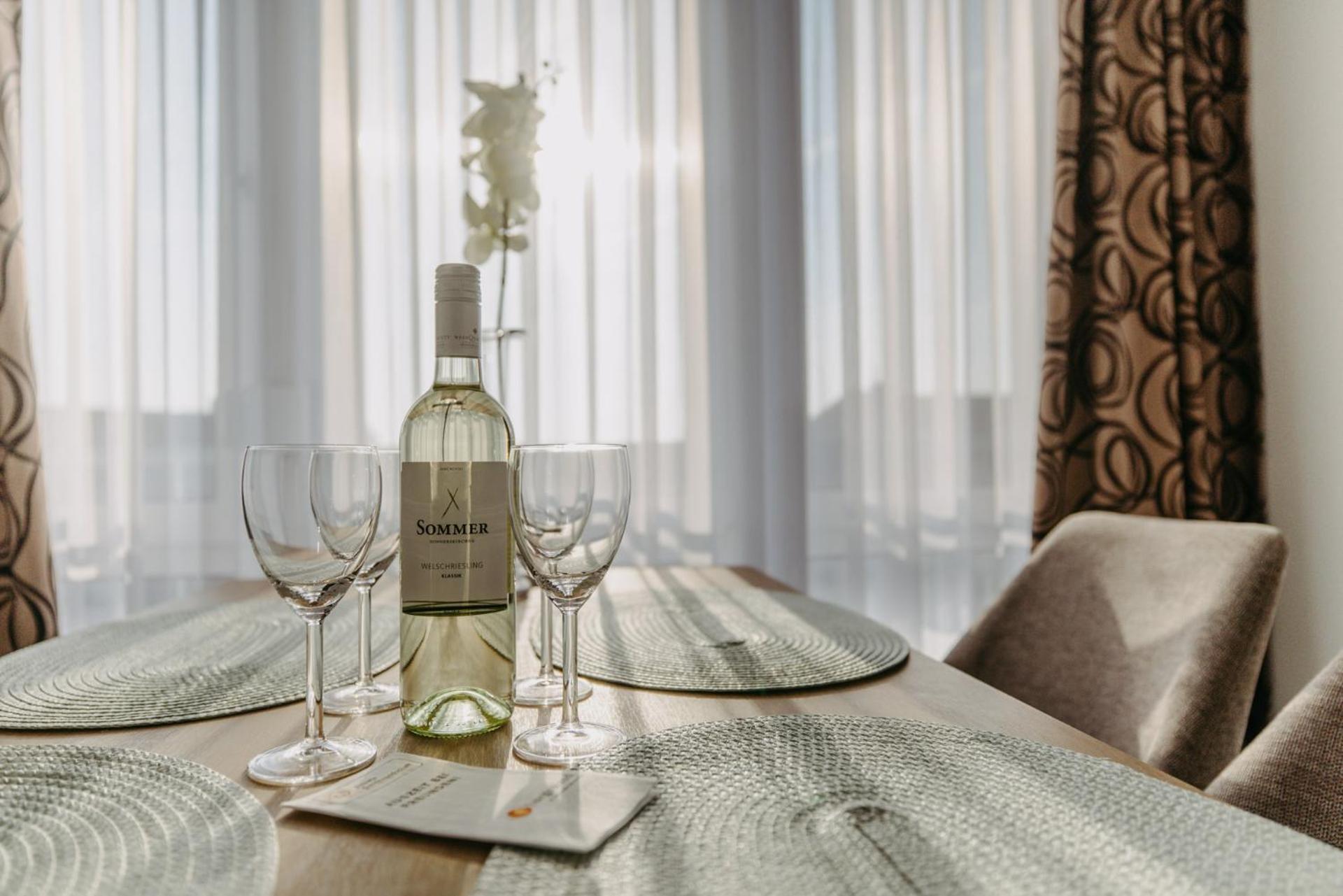 Grosse Ferienwohnung Burgenland Eisenstadt Bagian luar foto
